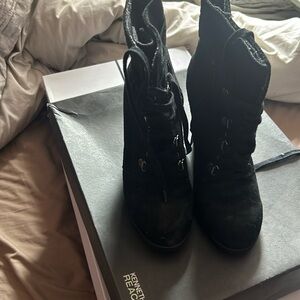 8 Kenneth cole booties